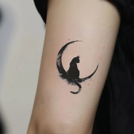 best cool simple small black white grey color moon cat fake realistic temporary tattoo sticker design idea drawing for men and women on bicep upper arm